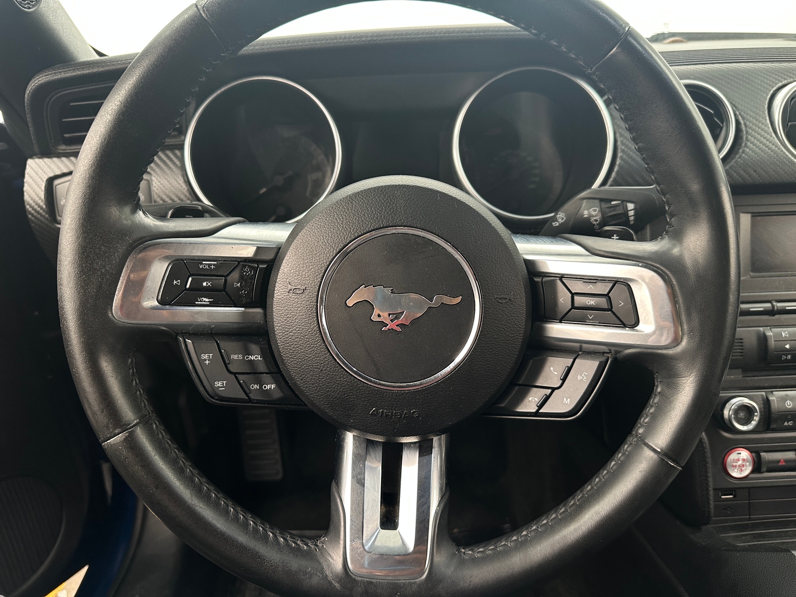 Thumbnail: 2018 Ford Mustang - 4