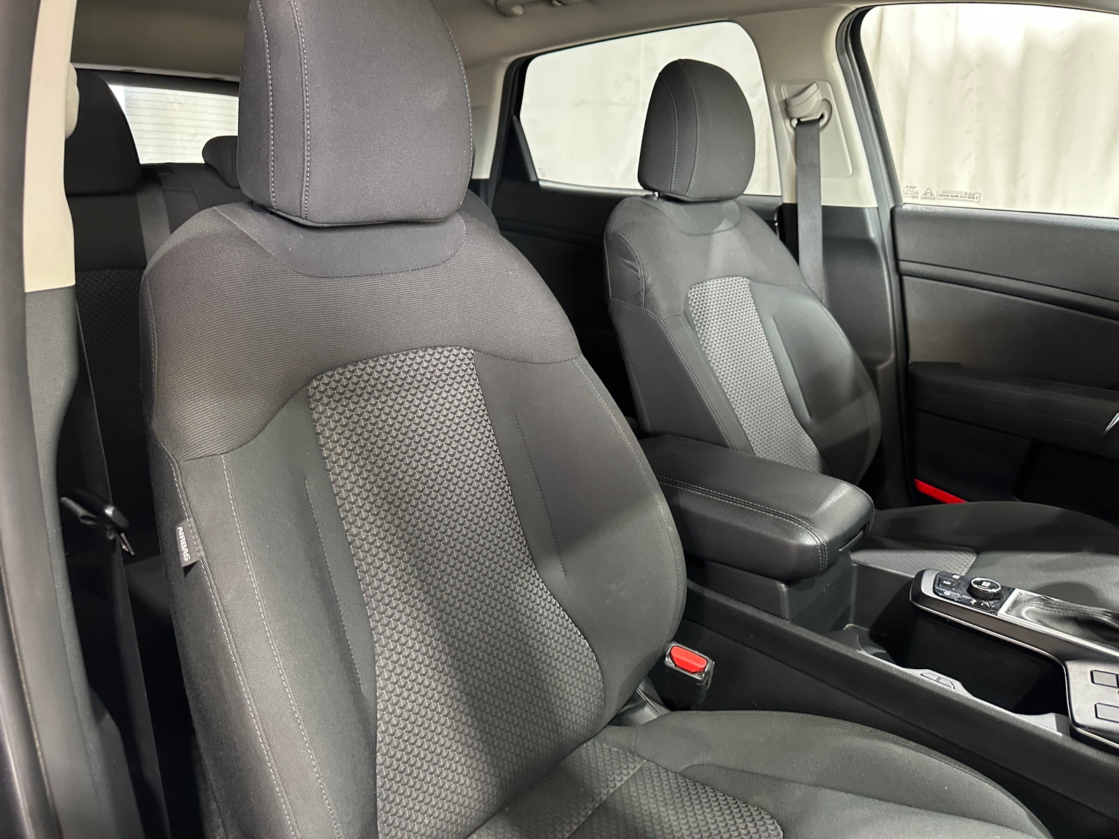 Thumbnail: 2023 Kia Sportage - 2