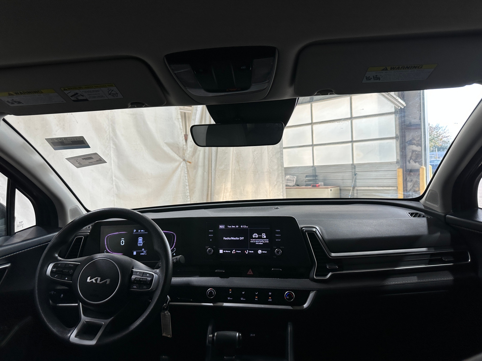 Thumbnail: 2023 Kia Sportage - 3