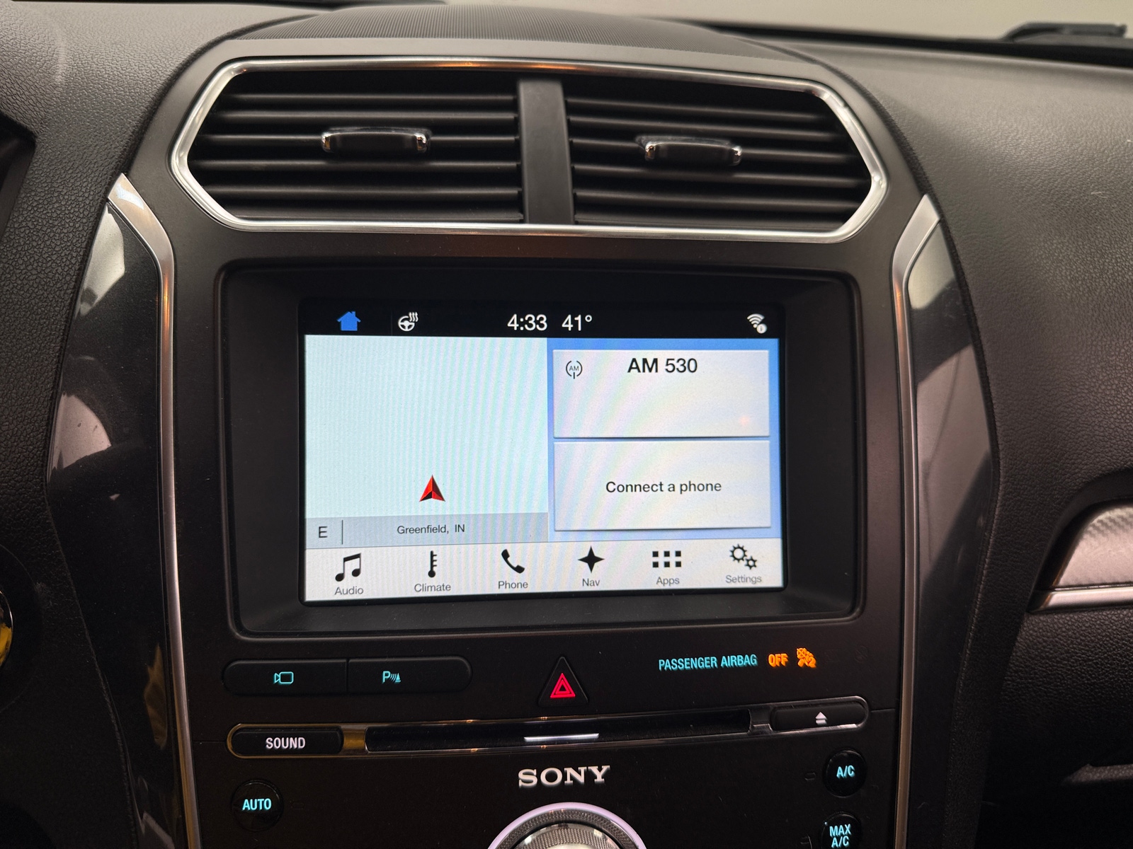 Thumbnail: 2017 Ford Explorer - 3