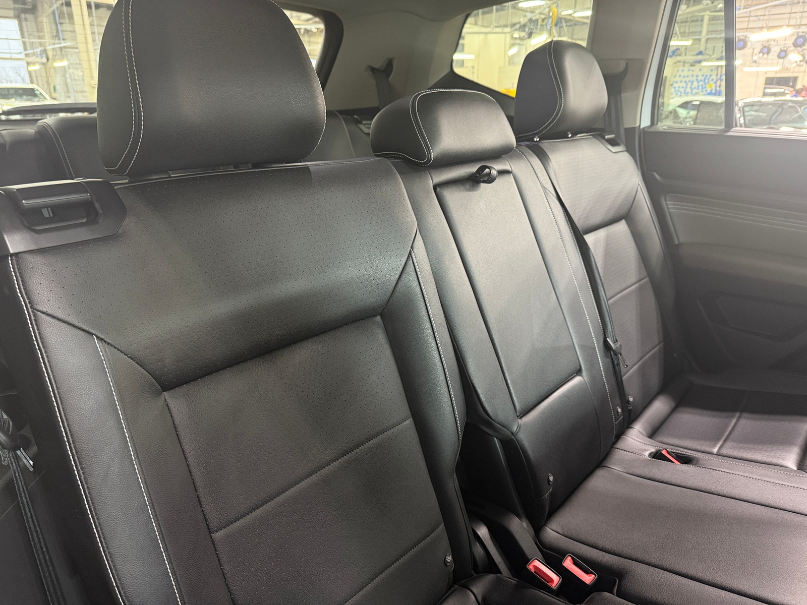 Thumbnail: 2023 Volkswagen Atlas - 5