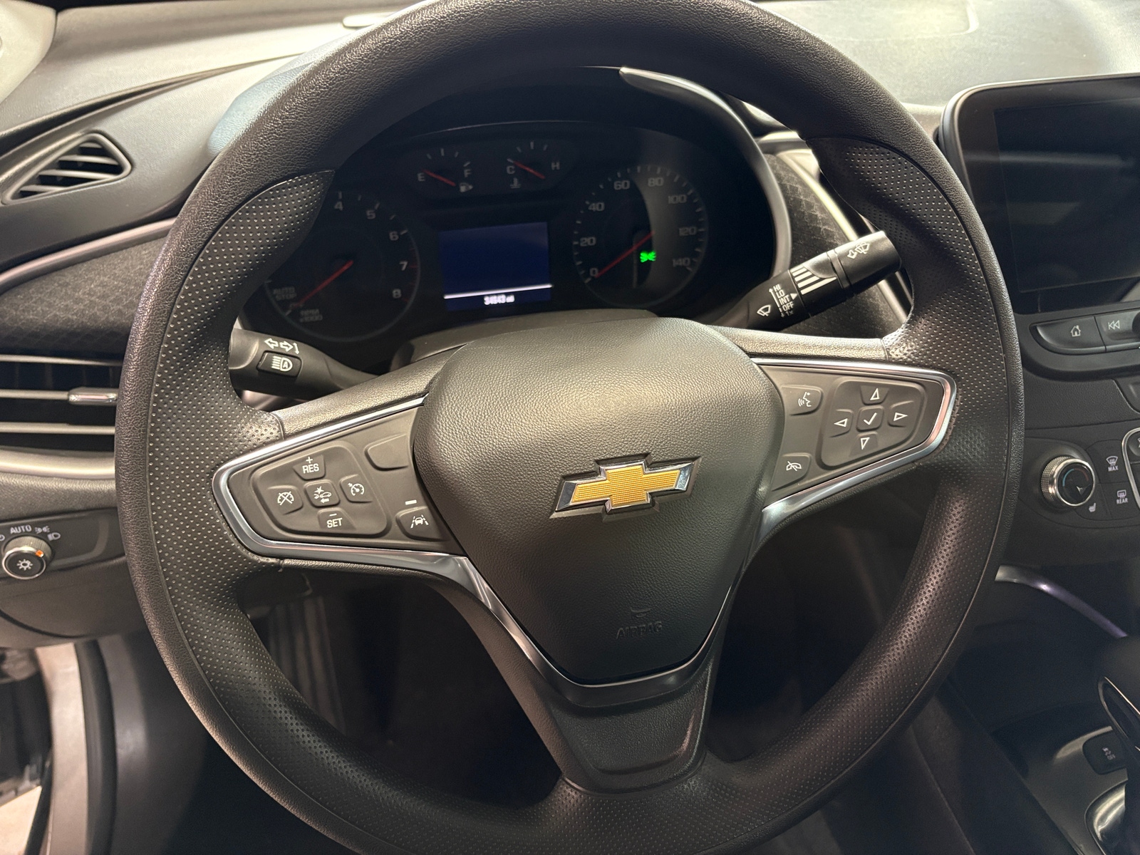 Thumbnail: 2024 Chevrolet Malibu - 5