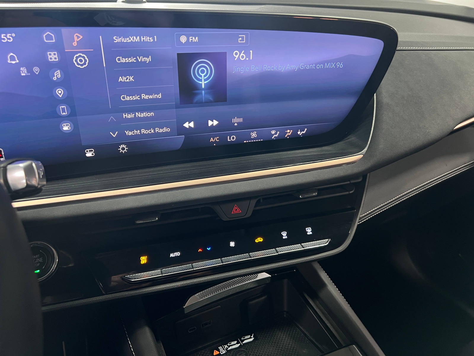 Thumbnail: 2025 Buick Envision - 3