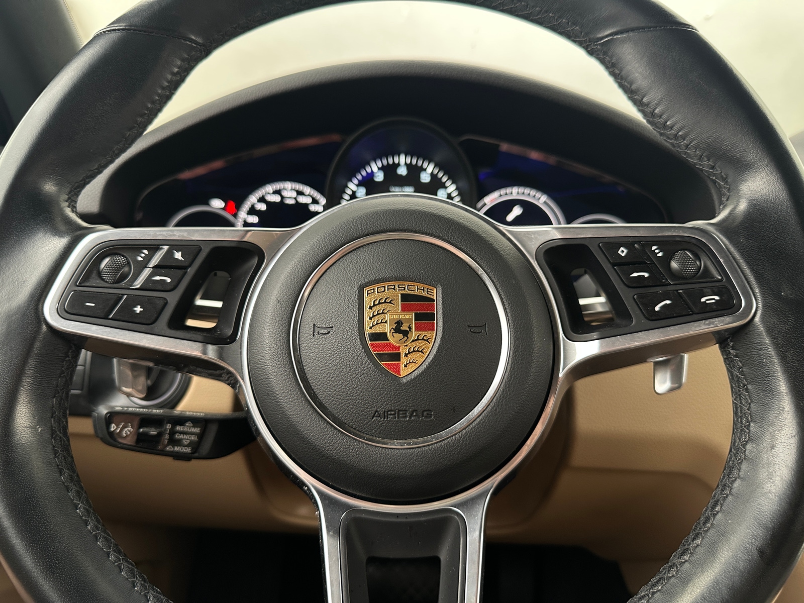 Thumbnail: 2023 Porsche Cayenne - 4