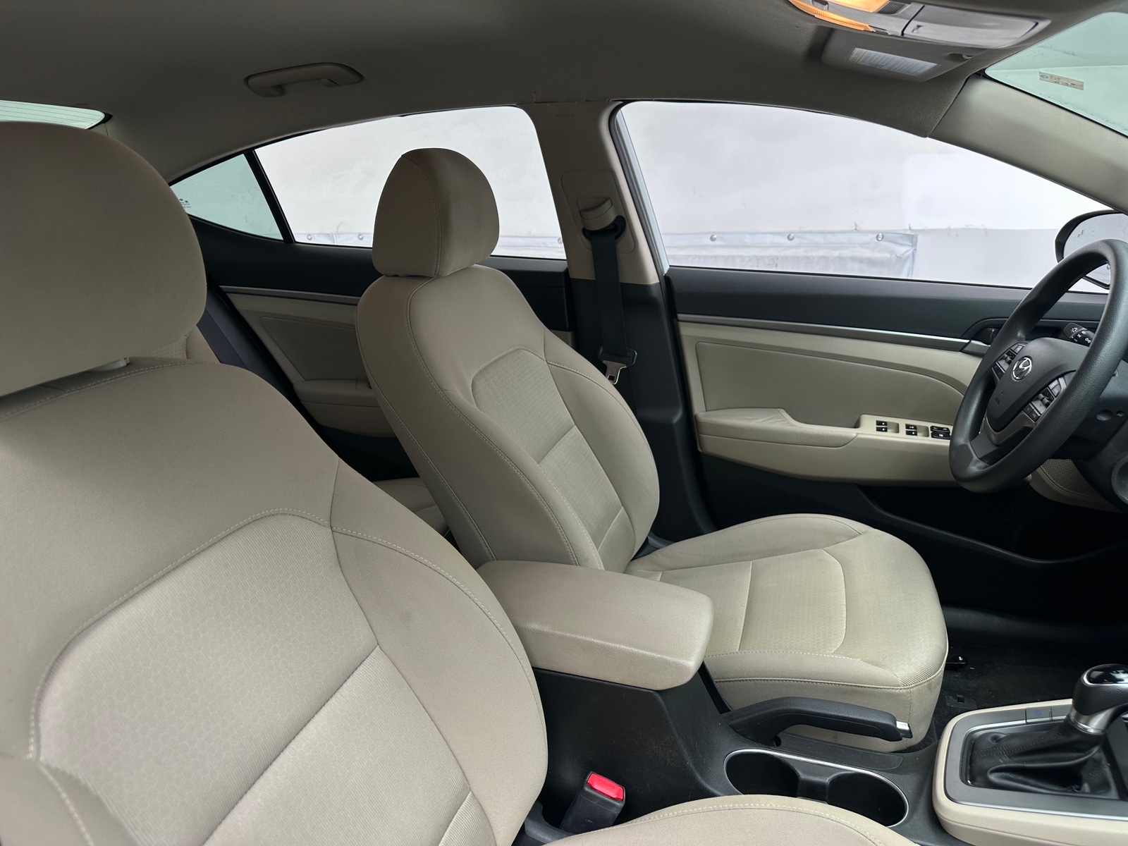 Thumbnail: 2018 Hyundai Elantra - 2