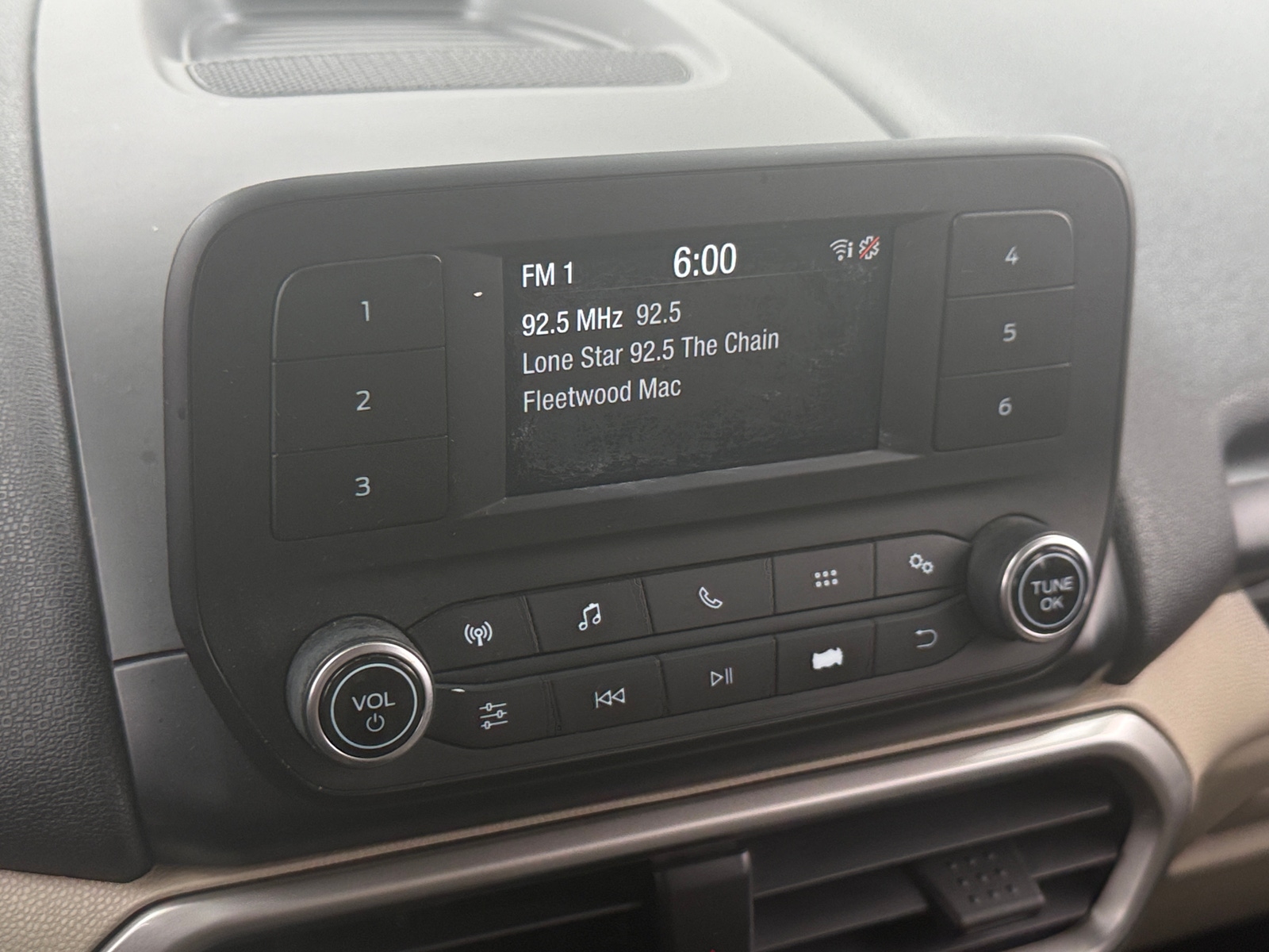 Thumbnail: 2018 Ford EcoSport - 4