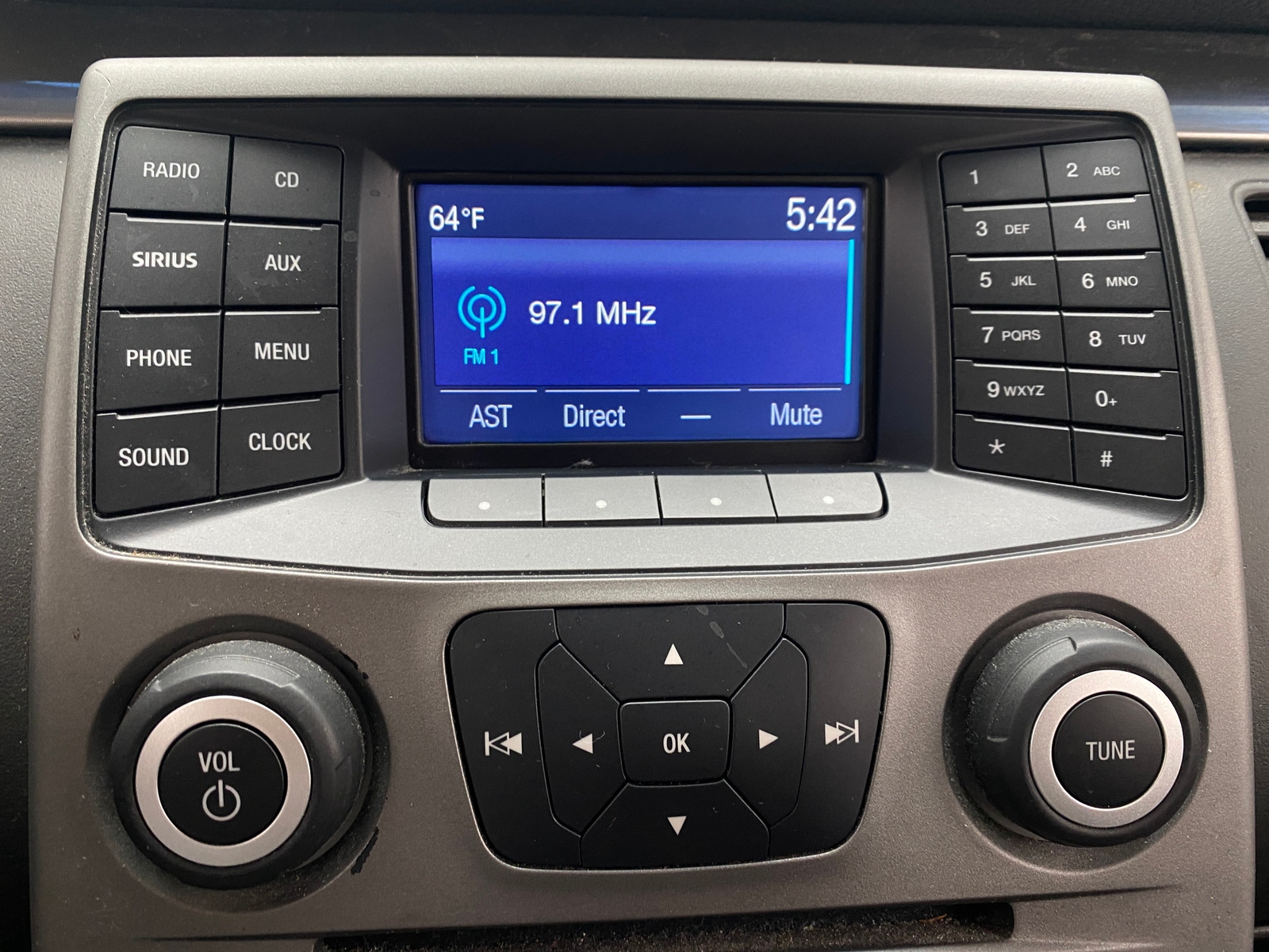 Thumbnail: 2014 Ford Flex - 4