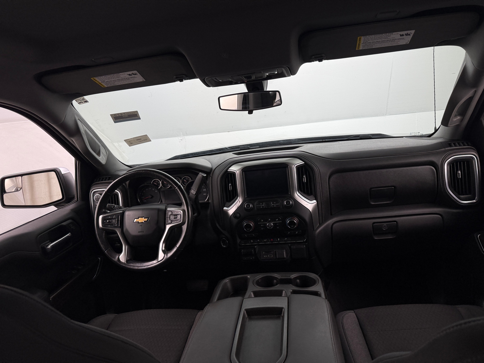 Thumbnail: 2020 Chevrolet Silverado 1500 - 3