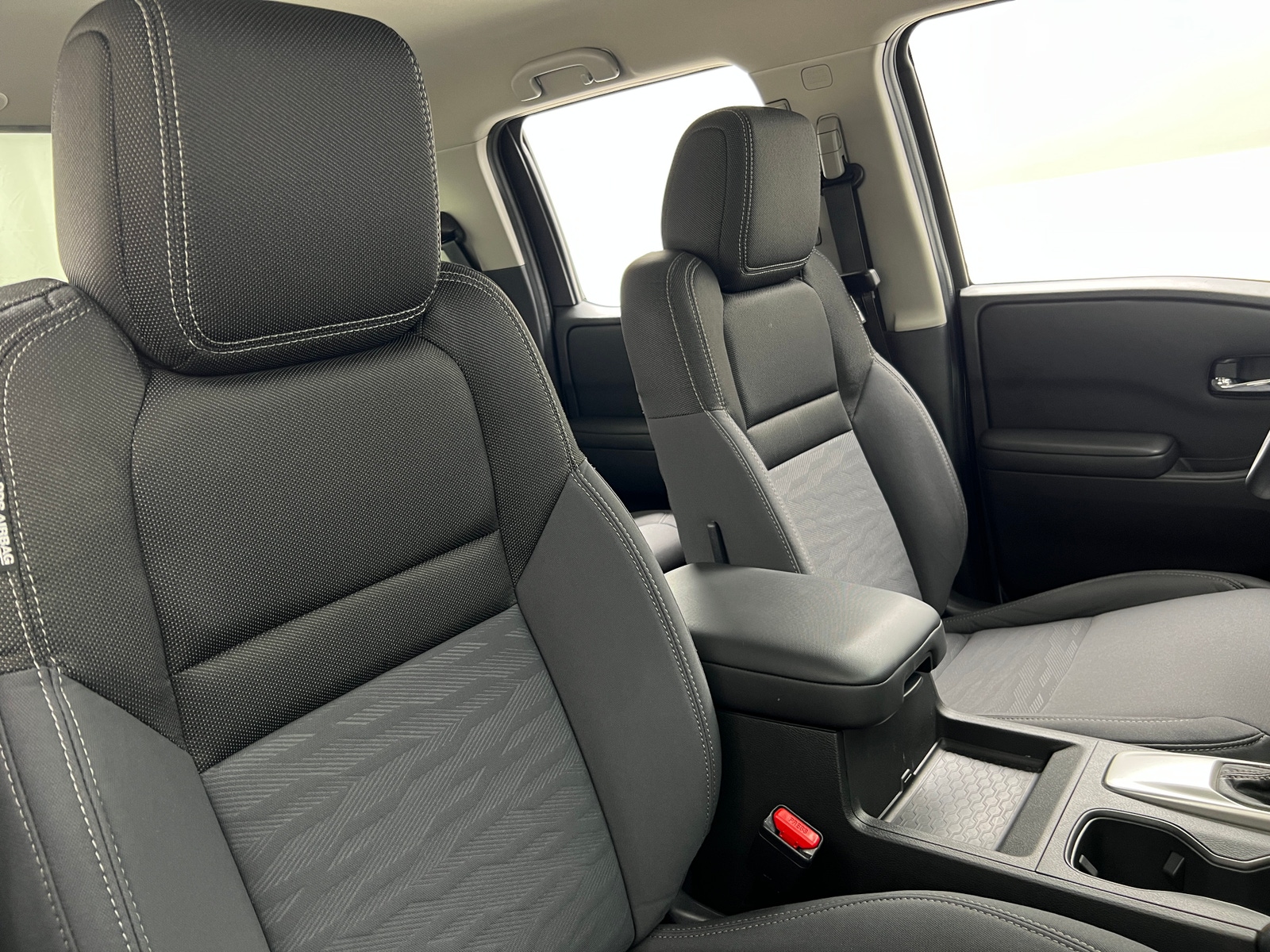 Thumbnail: 2023 Nissan Frontier - 2