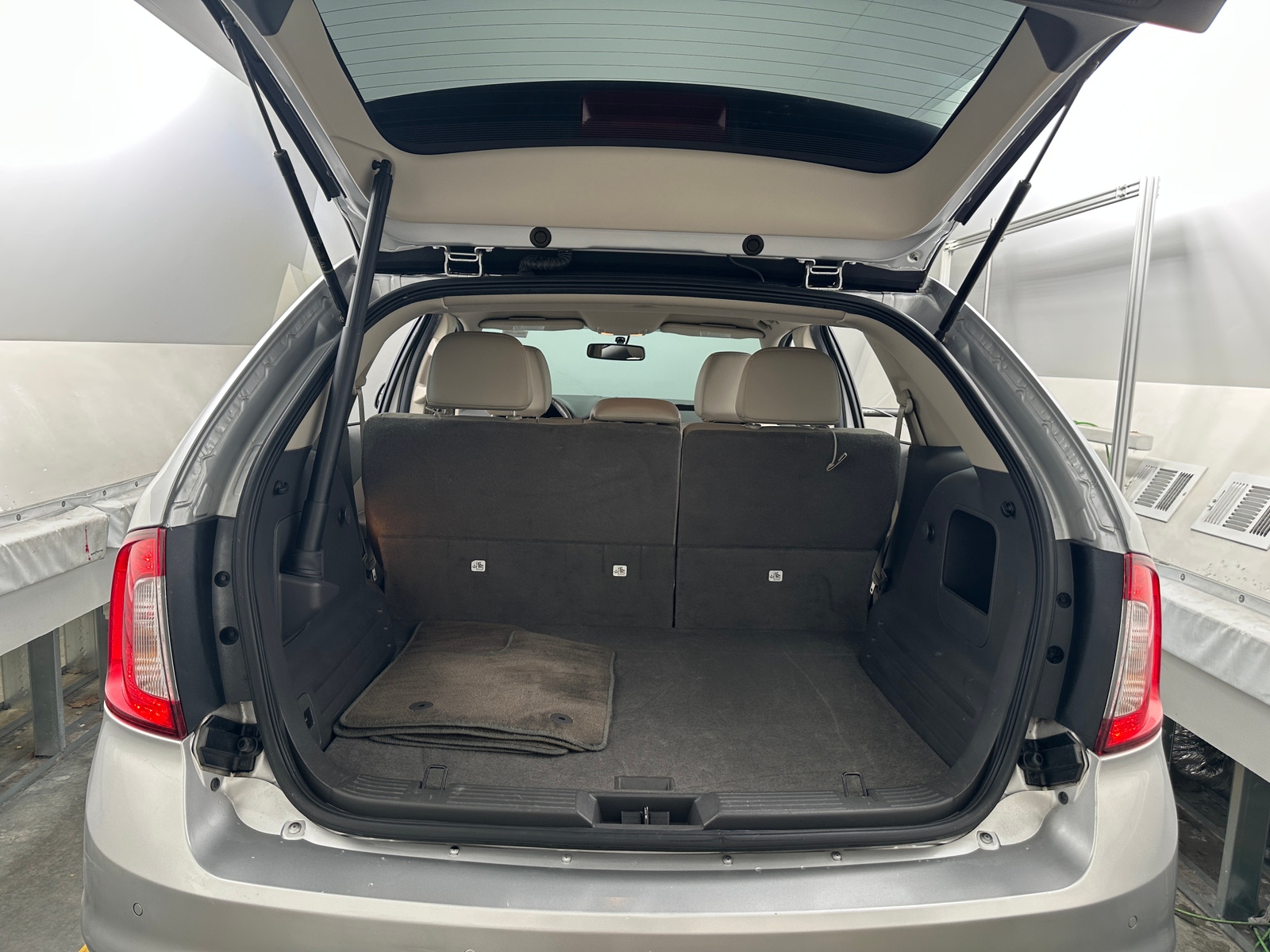 Thumbnail: 2014 Ford Edge - 7