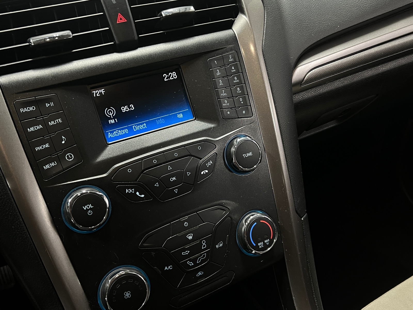 Thumbnail: 2019 Ford Fusion - 4