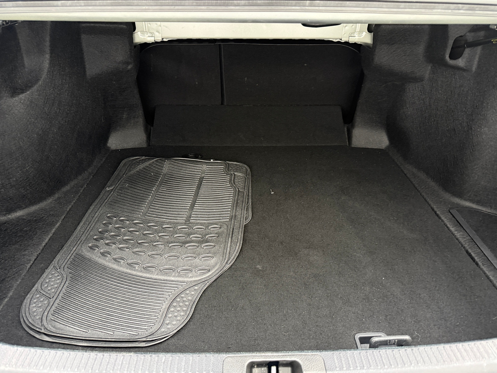 Thumbnail: 2025 Toyota Camry - 7