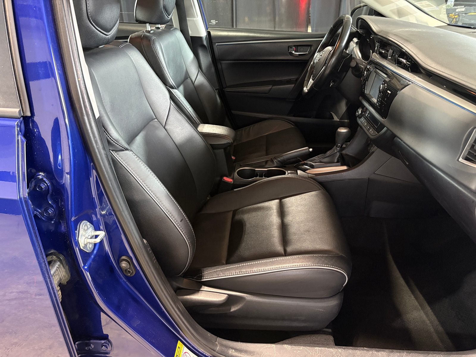 Thumbnail: 2016 Toyota Corolla - 2