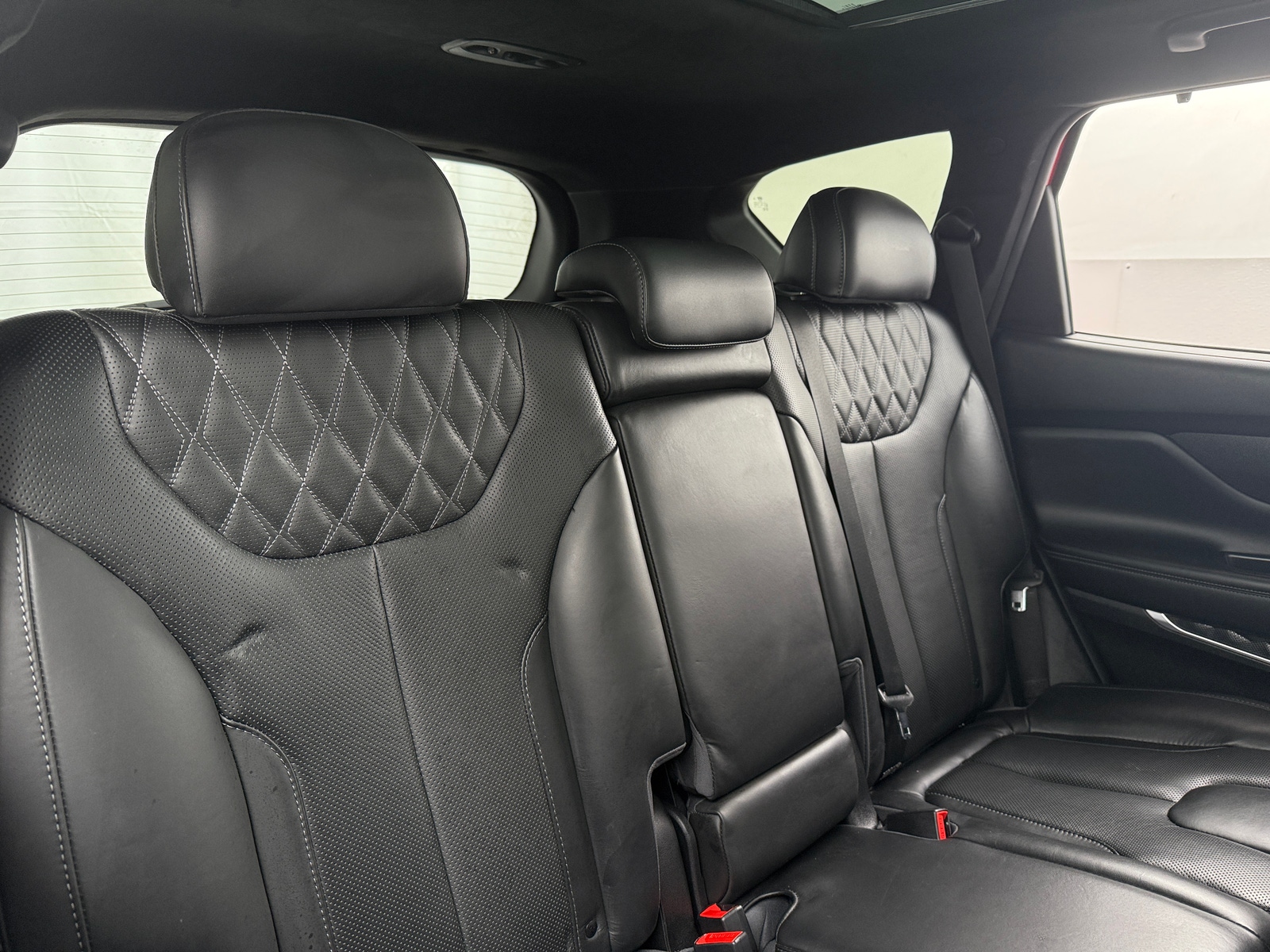 Thumbnail: 2022 Hyundai Santa Fe - 5