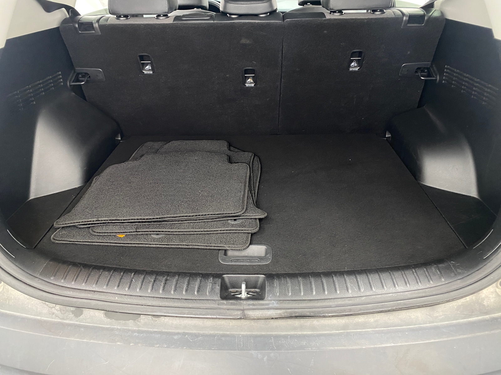 Thumbnail: 2023 Kia Seltos - 7