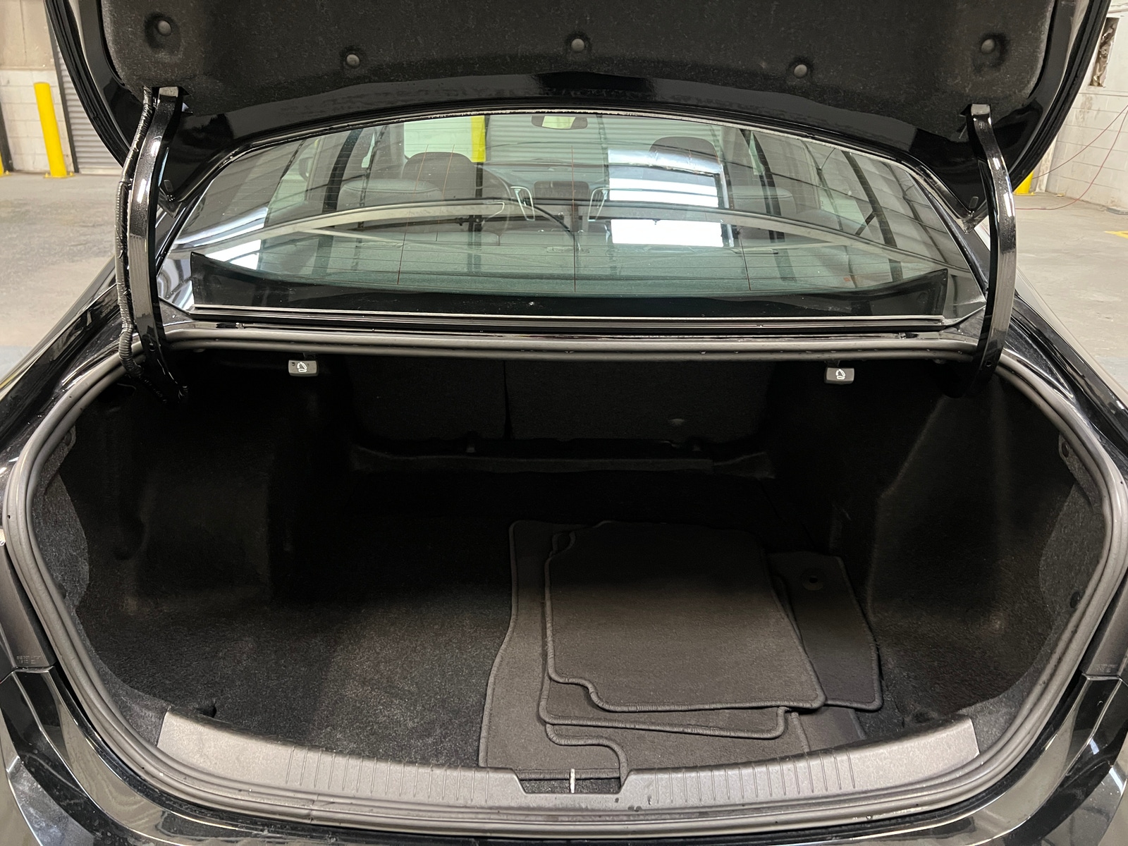 Thumbnail: 2024 Chevrolet Malibu - 7