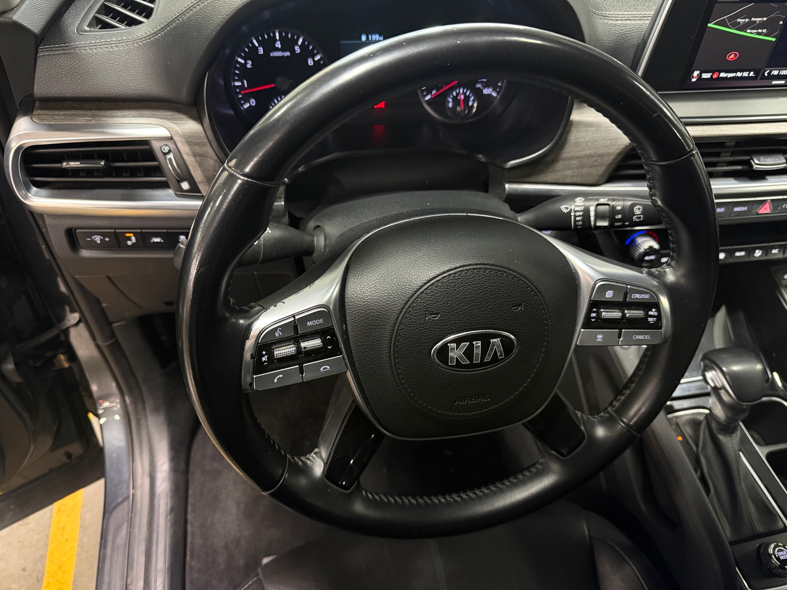 Thumbnail: 2020 Kia Telluride - 4