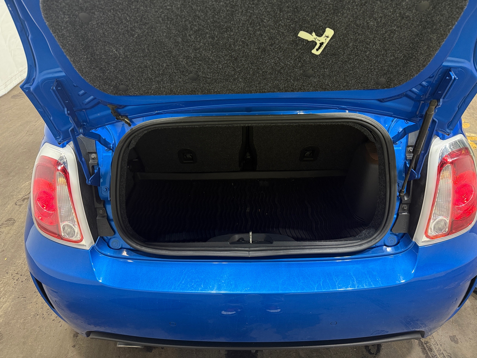 Thumbnail: 2018 Fiat 500 - 6