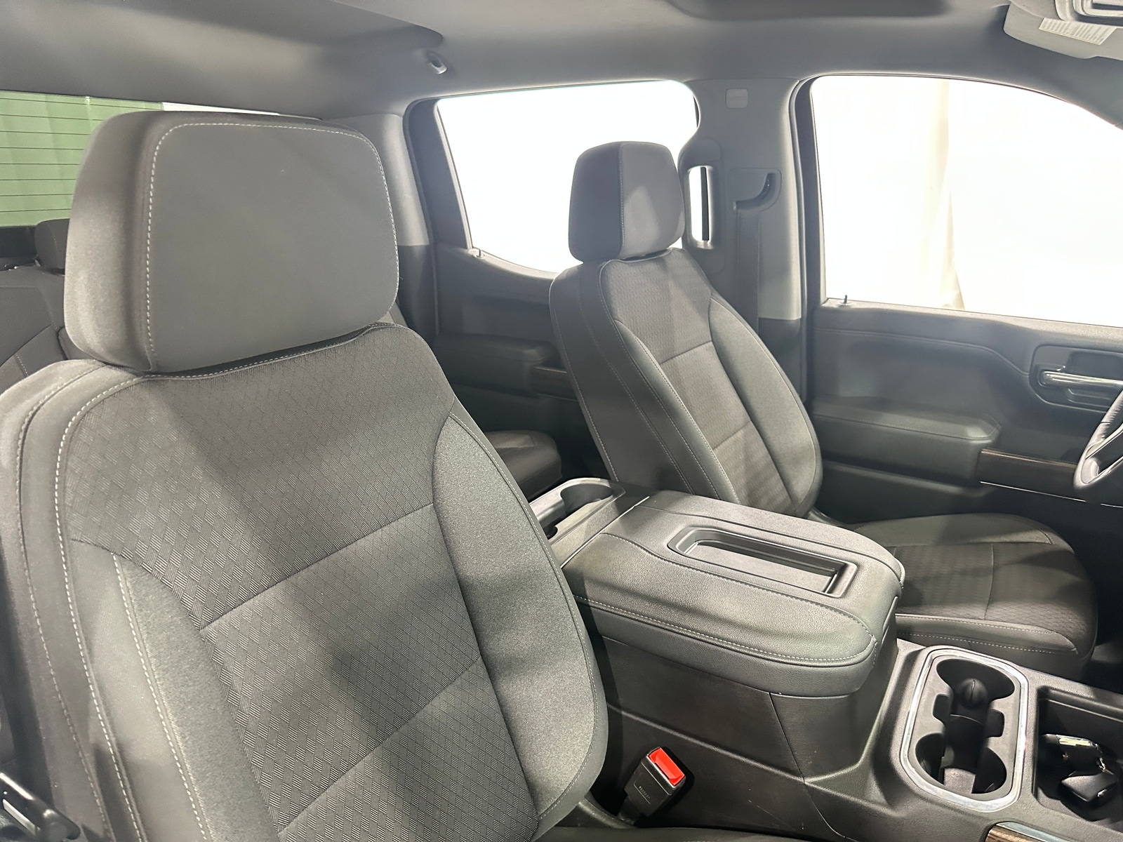 Thumbnail: 2022 Chevrolet Silverado 1500 - 2