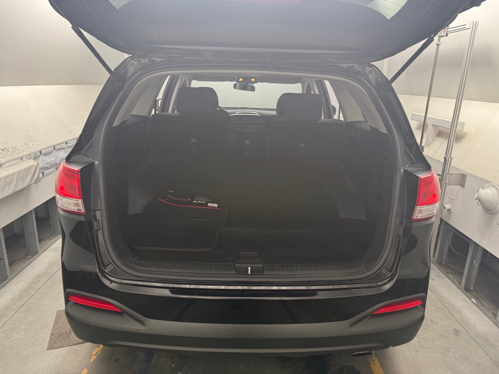 Thumbnail: 2018 Kia Sorento - 7