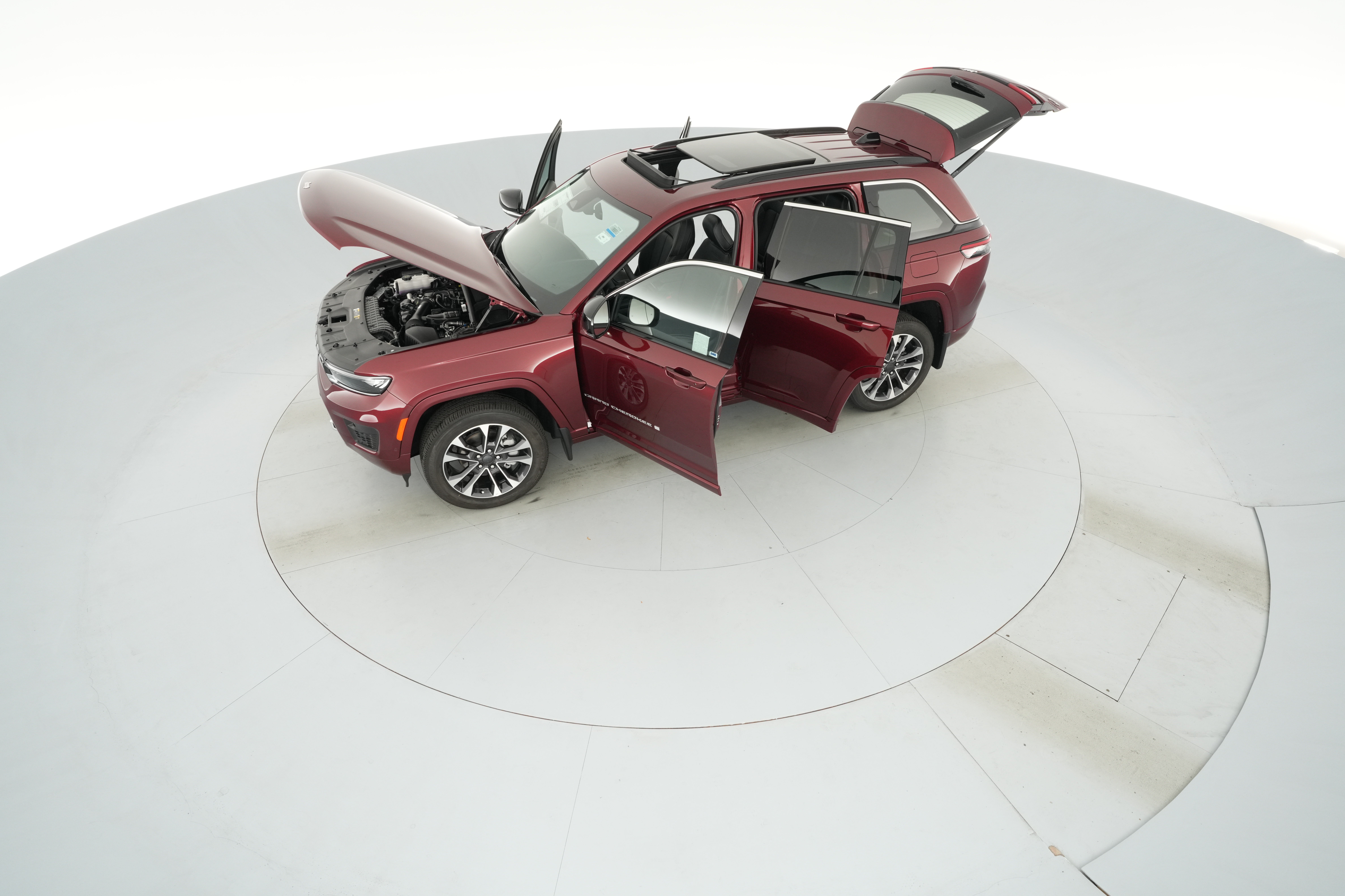 2025 Jeep Grand Cherokee Overland - Photo 29