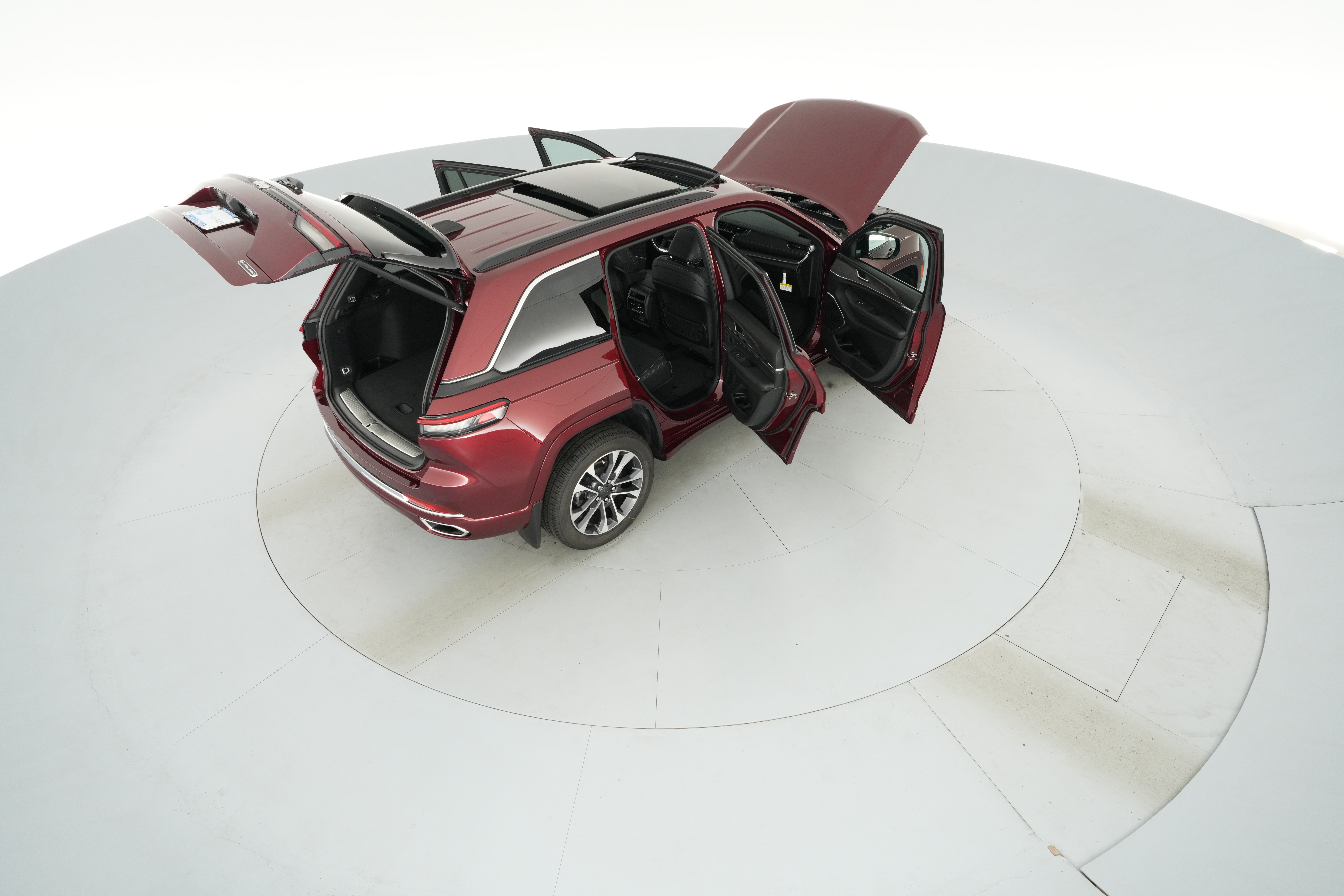 2025 Jeep Grand Cherokee Overland - Photo 36