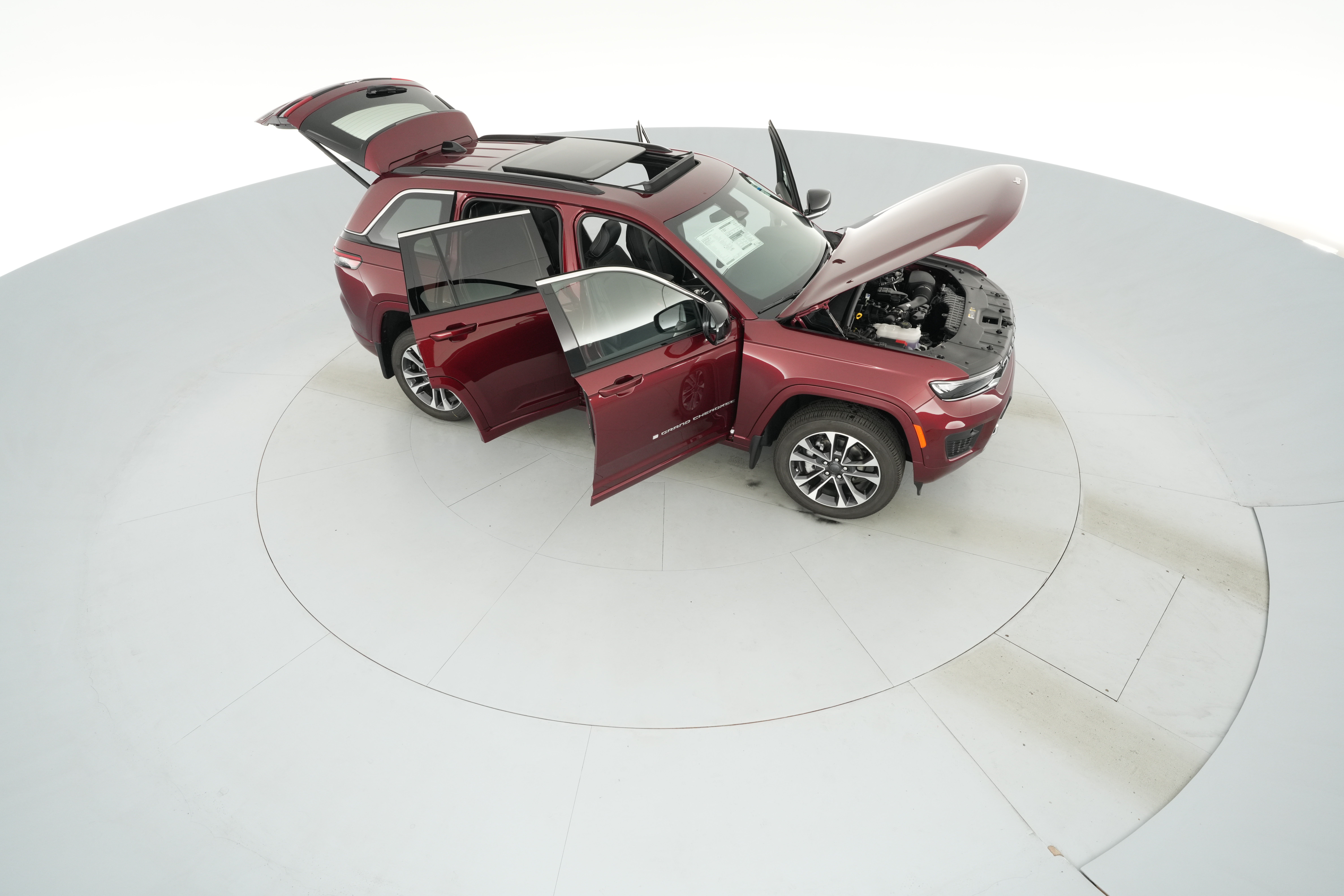 2025 Jeep Grand Cherokee Overland - Photo 39