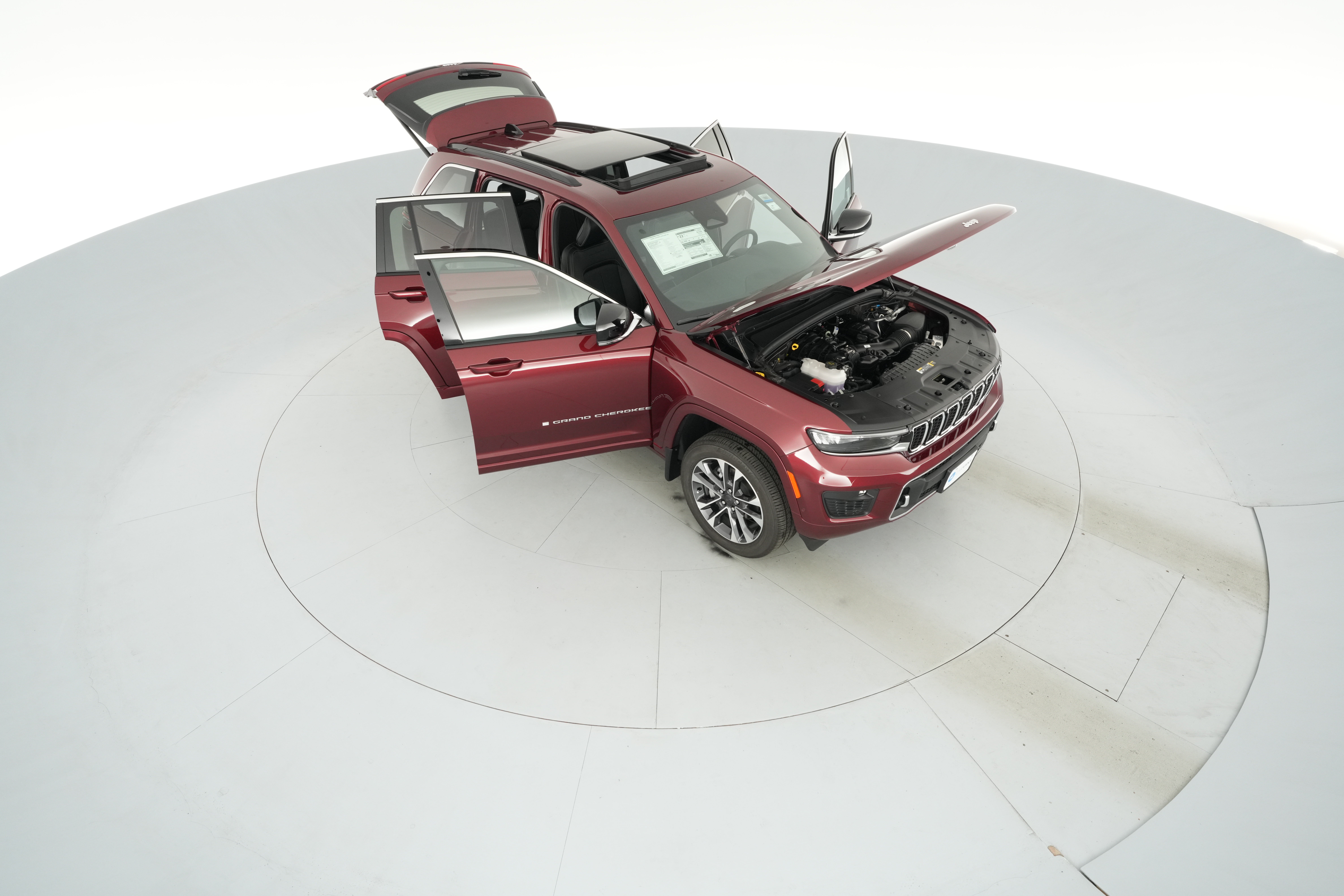 2025 Jeep Grand Cherokee Overland - Photo 40