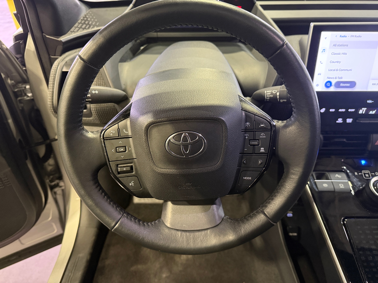 Thumbnail: 2024 Toyota bZ4X - 5