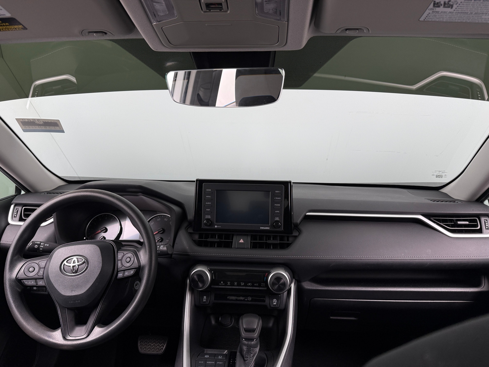 Thumbnail: 2021 Toyota RAV4 - 3