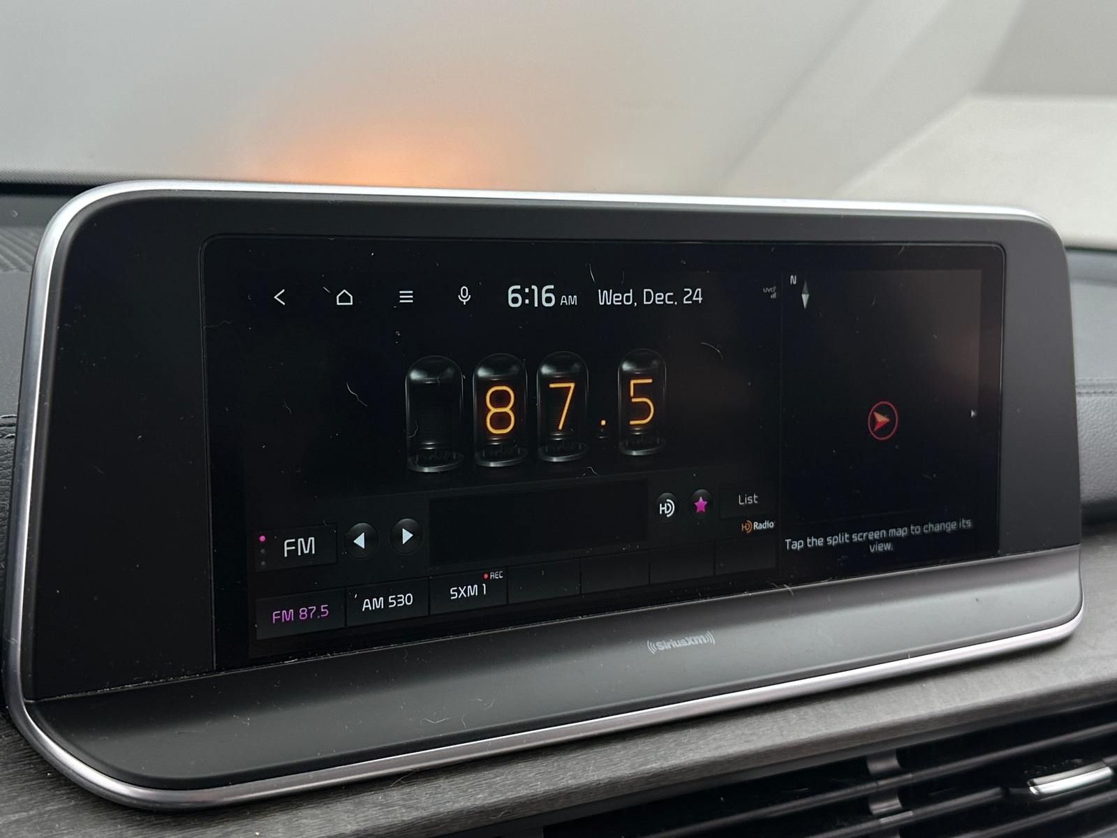 Thumbnail: 2022 Kia Telluride - 3