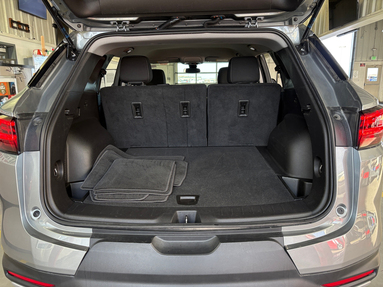 Thumbnail: 2025 Chevrolet Blazer - 7