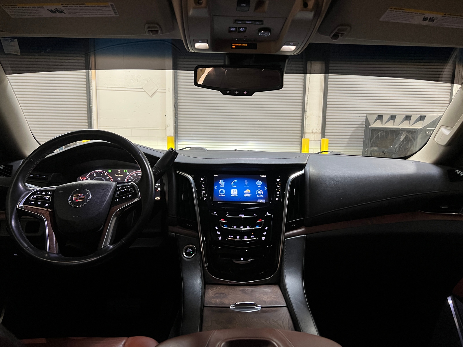 Thumbnail: 2015 Cadillac Escalade - 2