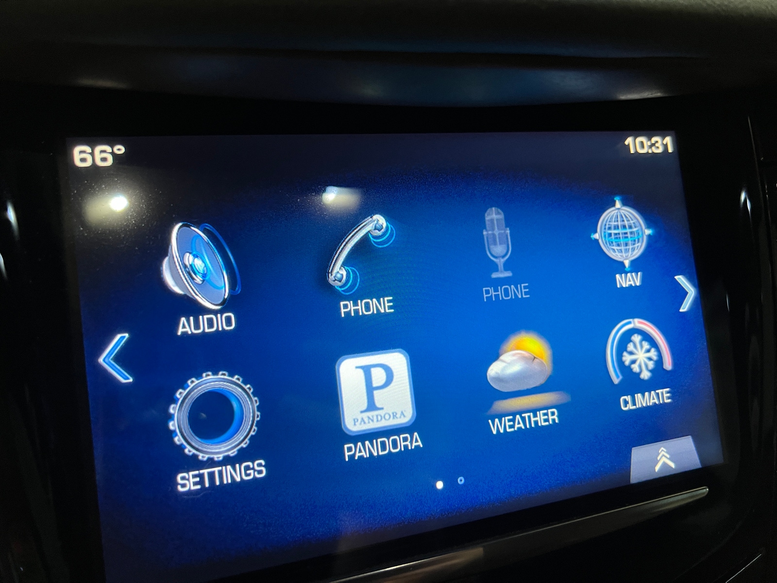 Thumbnail: 2015 Cadillac Escalade - 3