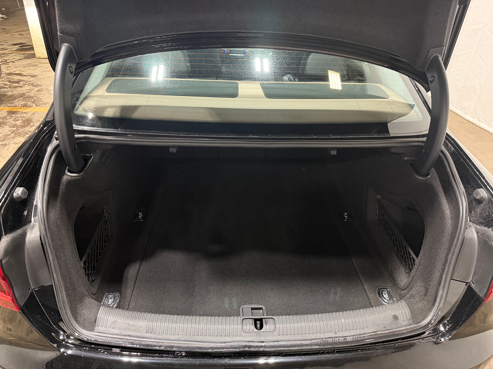 Thumbnail: 2017 Audi A4 - 6