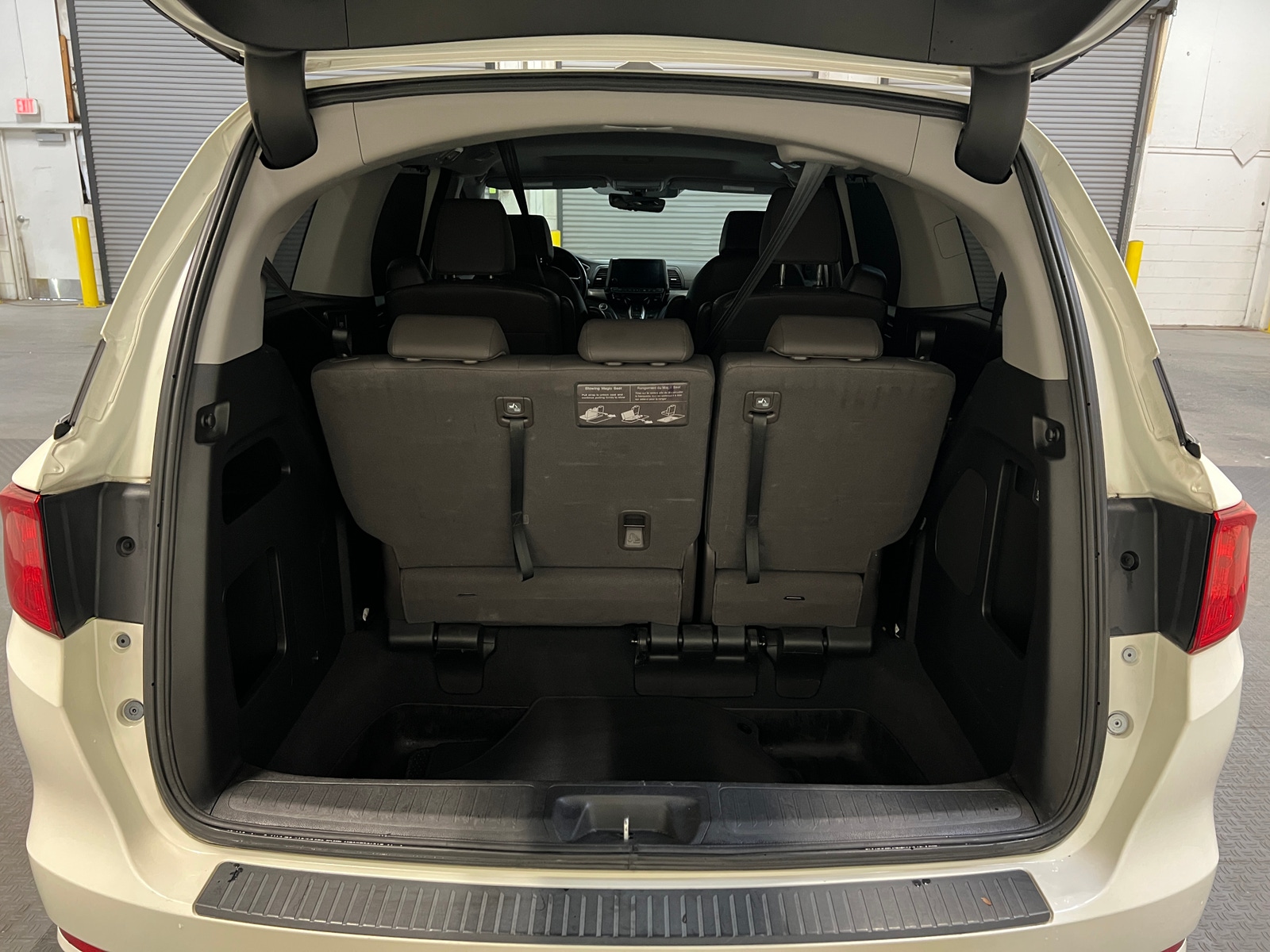 Thumbnail: 2018 Honda Odyssey - 6