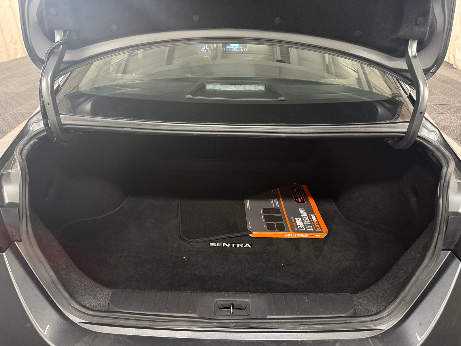 Thumbnail: 2024 Nissan Sentra - 7