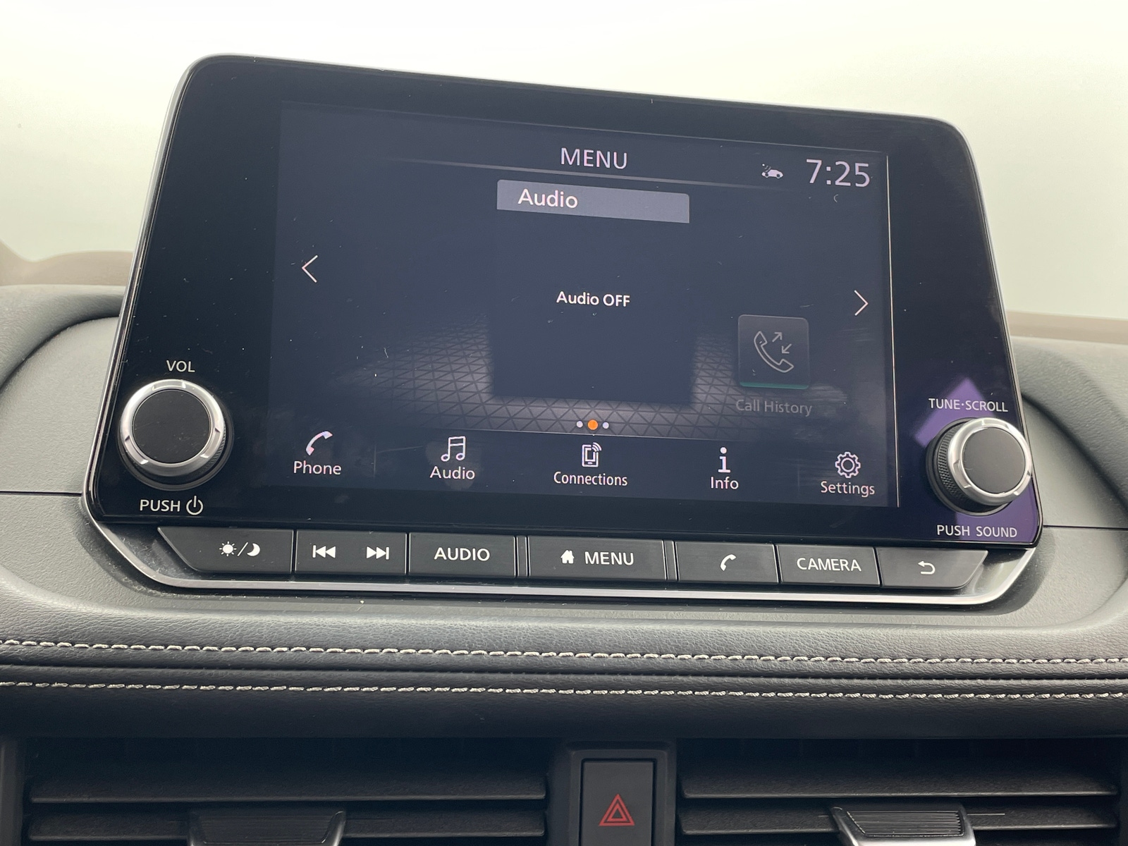 Thumbnail: 2023 Nissan Rogue - 4