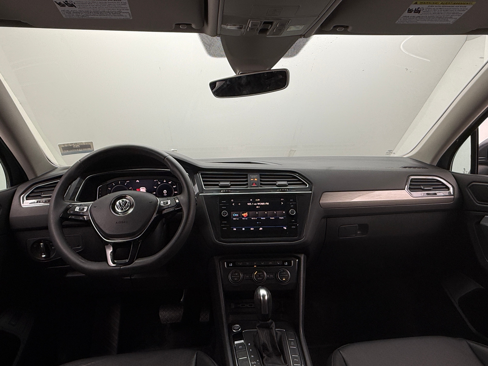 Thumbnail: 2020 Volkswagen Tiguan - 2