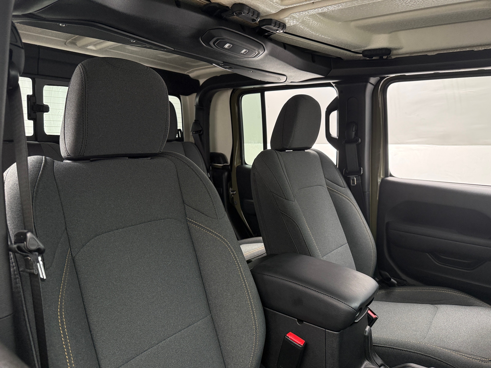 Thumbnail: 2025 Jeep Gladiator - 2