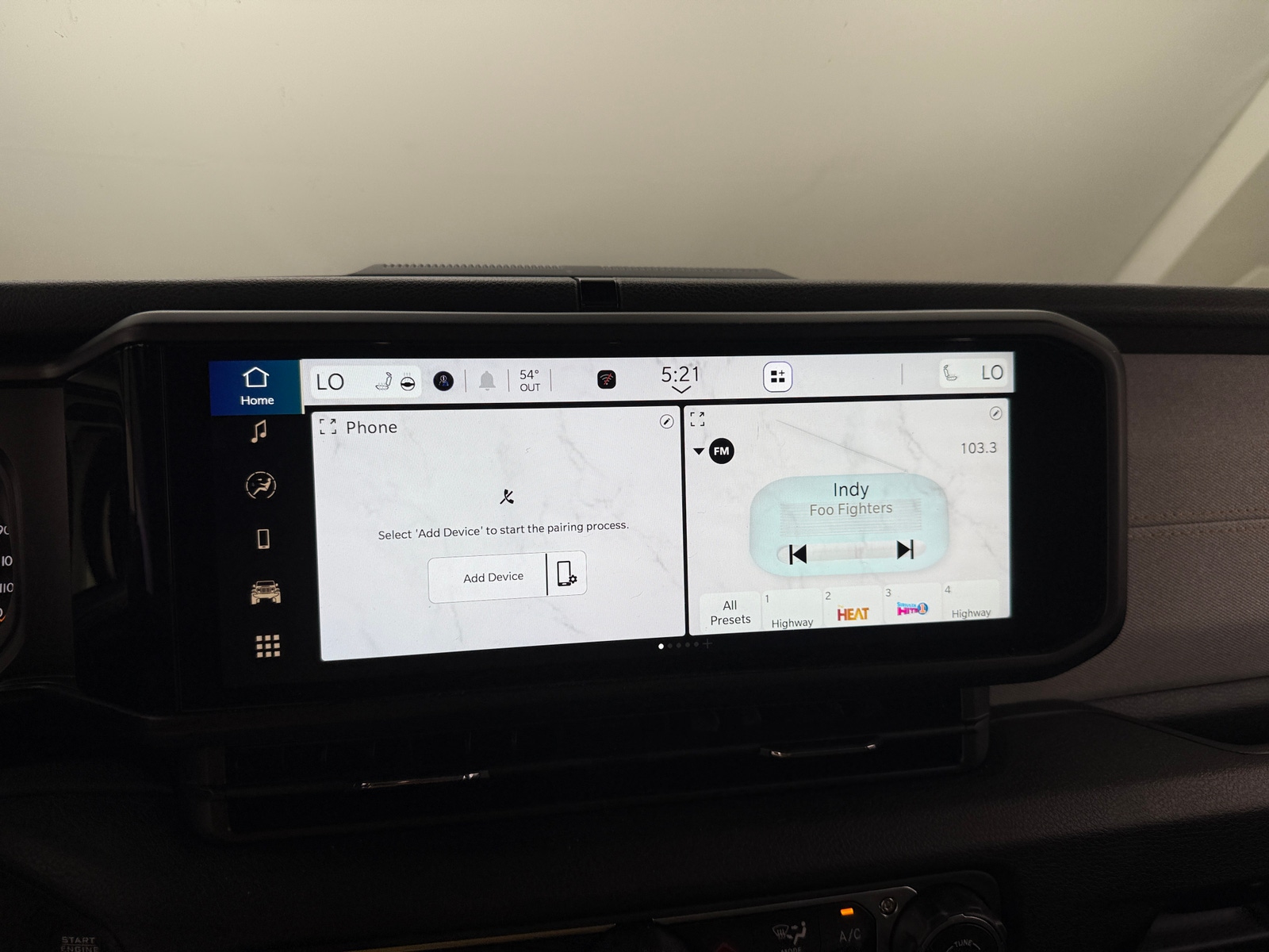 Thumbnail: 2025 Jeep Gladiator - 4