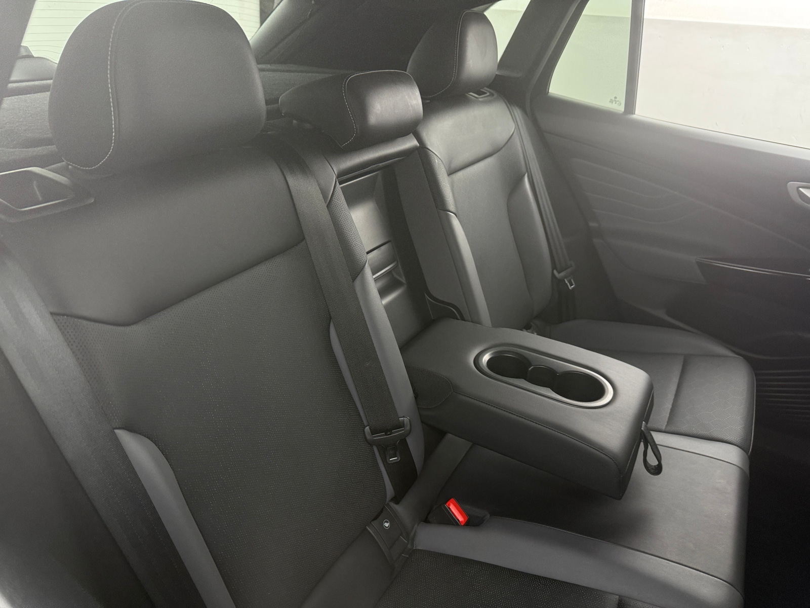 Thumbnail: 2023 Volkswagen ID.4 - 5