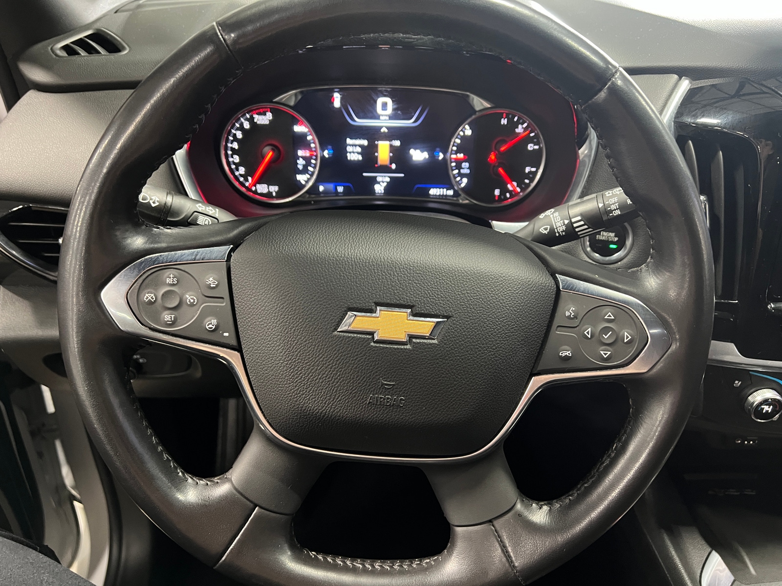 Thumbnail: 2022 Chevrolet Traverse - 4