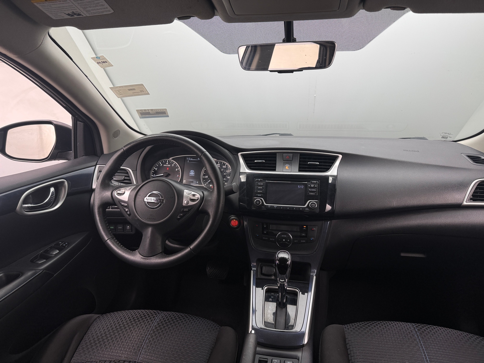 Thumbnail: 2018 Nissan Sentra - 3