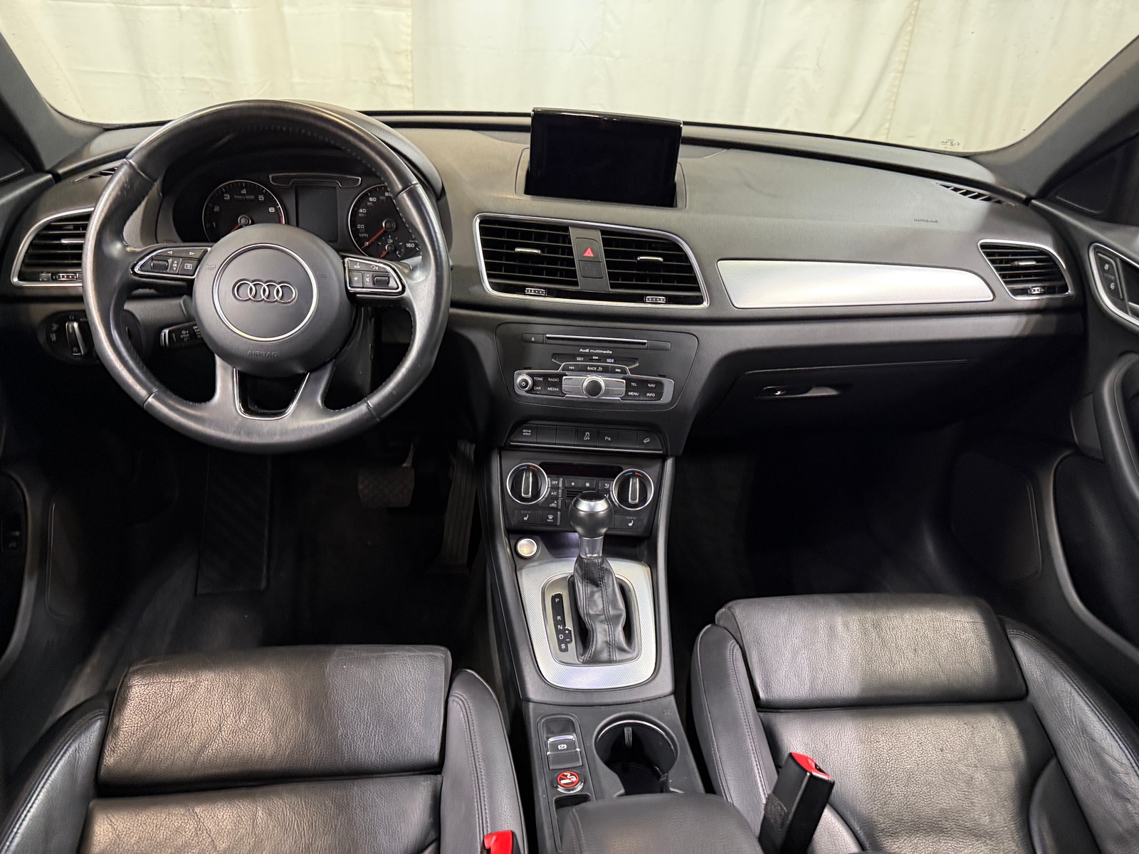 Thumbnail: 2018 Audi Q3 - 3