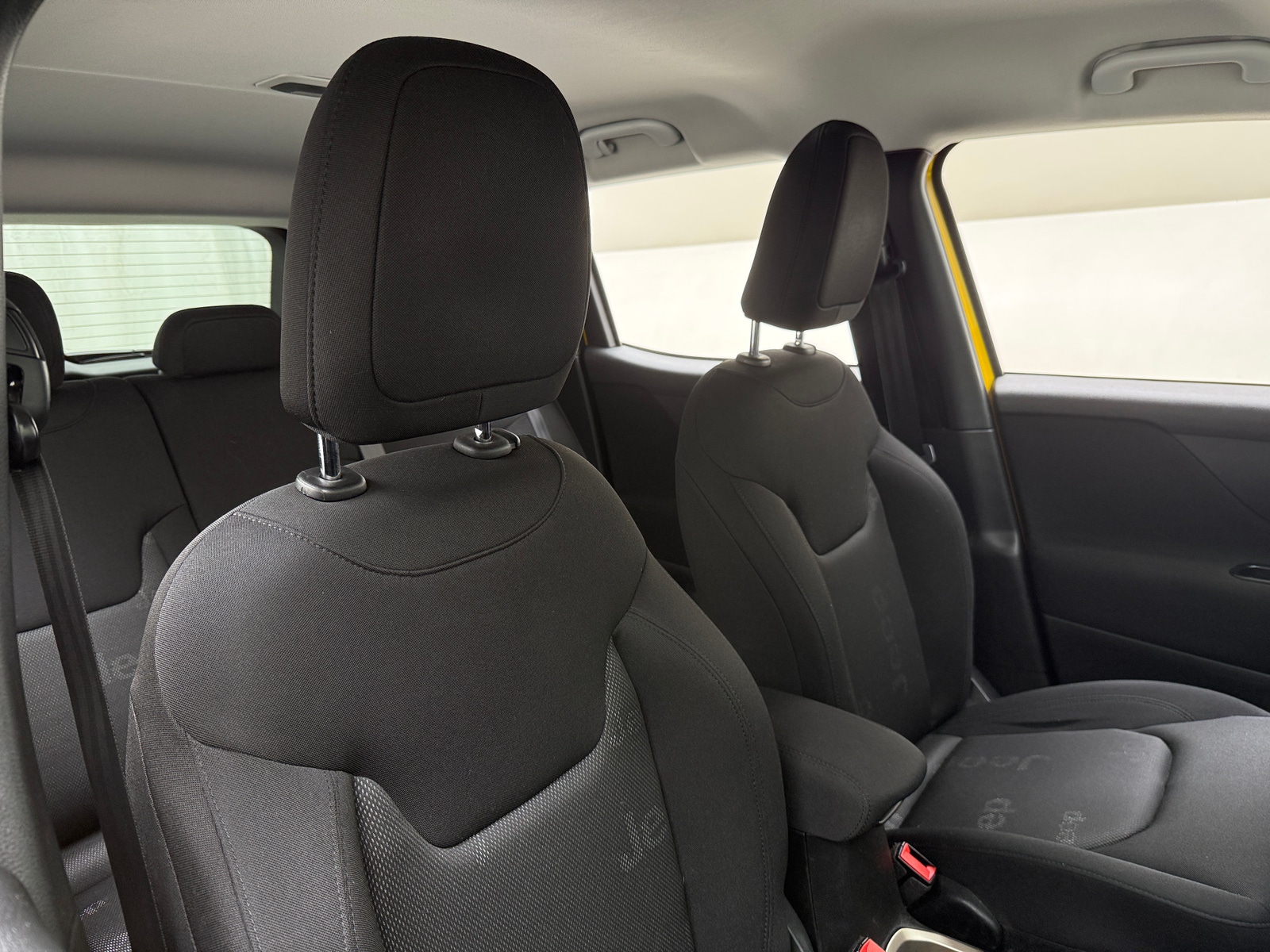 Thumbnail: 2017 Jeep Renegade - 2