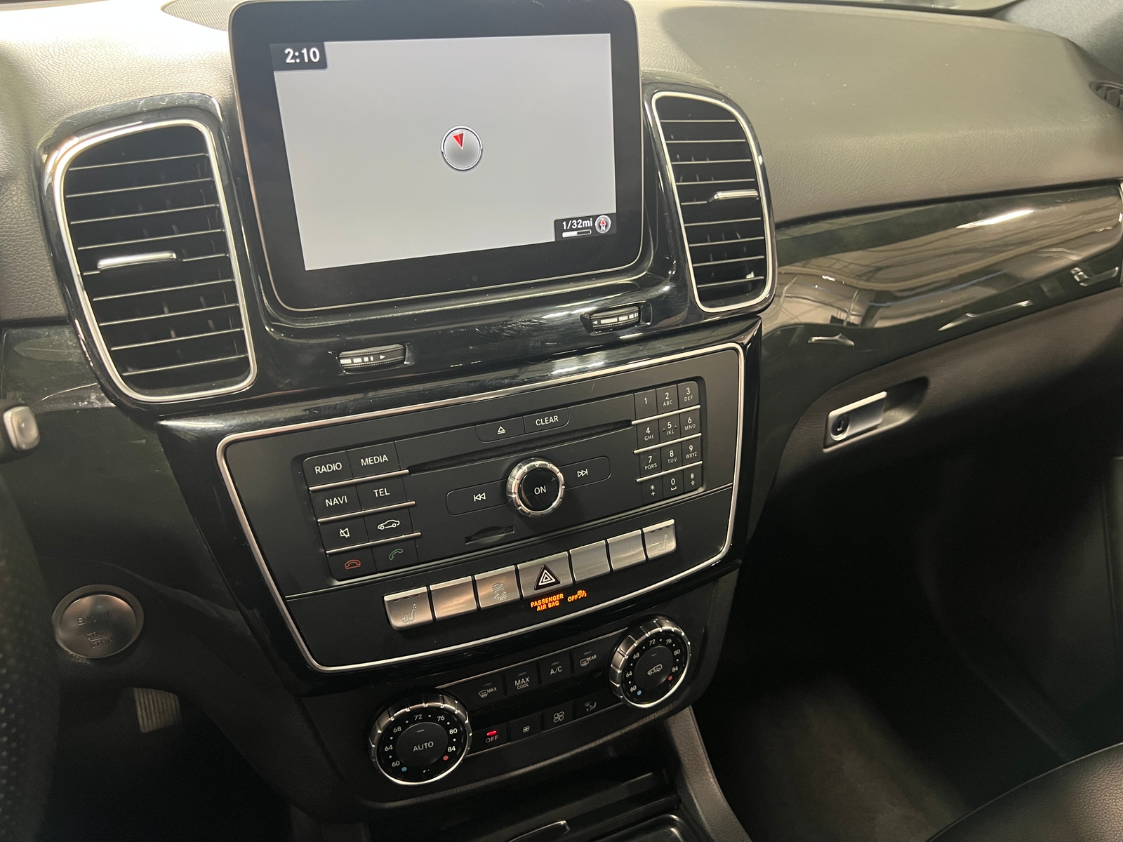 Thumbnail: 2018 Mercedes-Benz GLE - 3