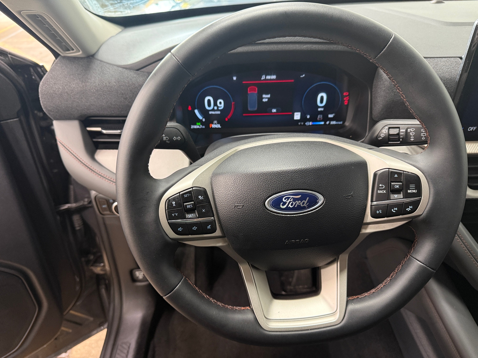 Thumbnail: 2025 Ford Explorer - 5