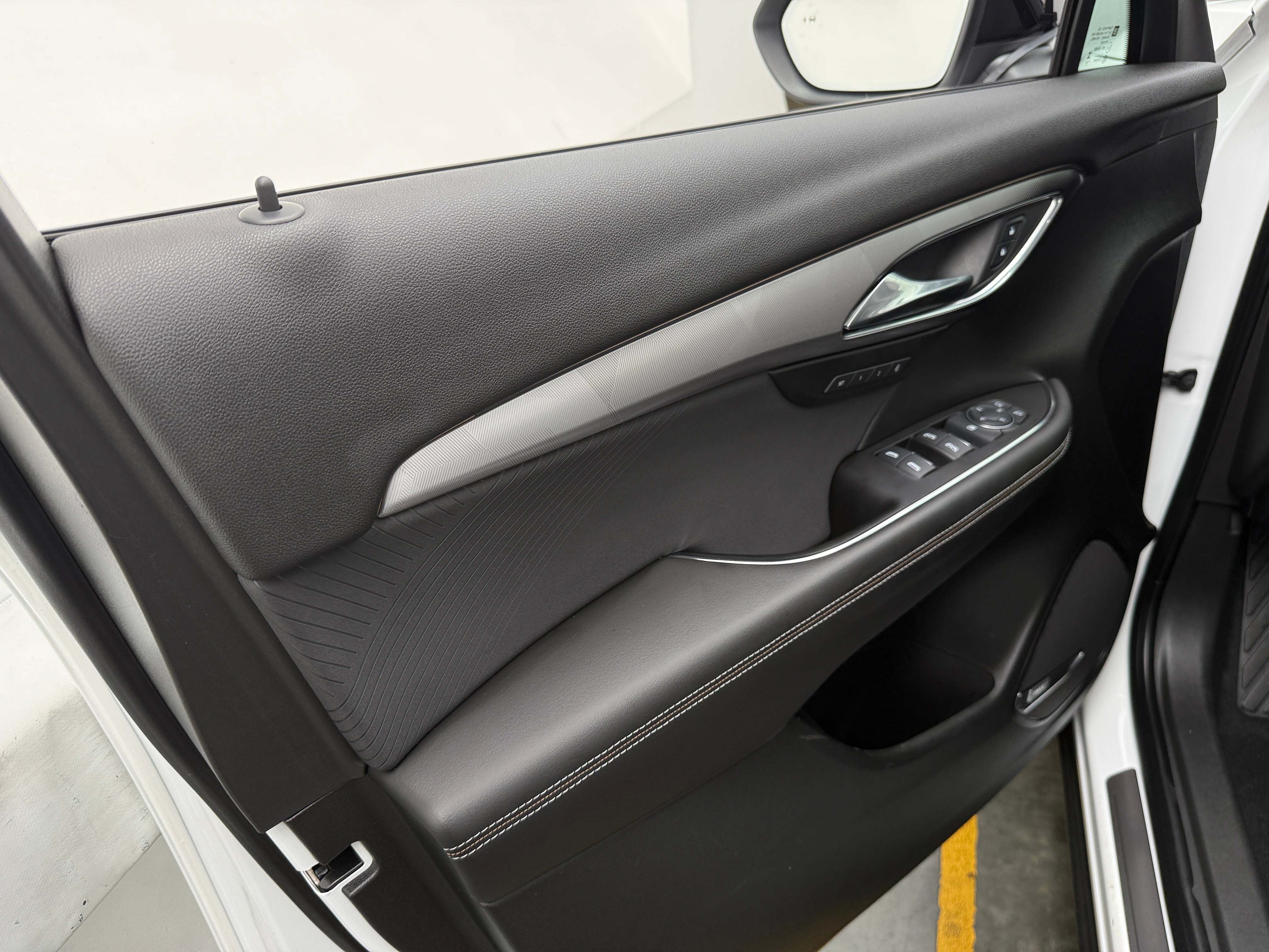 2024 Buick Envision Sport Touring - Photo 11