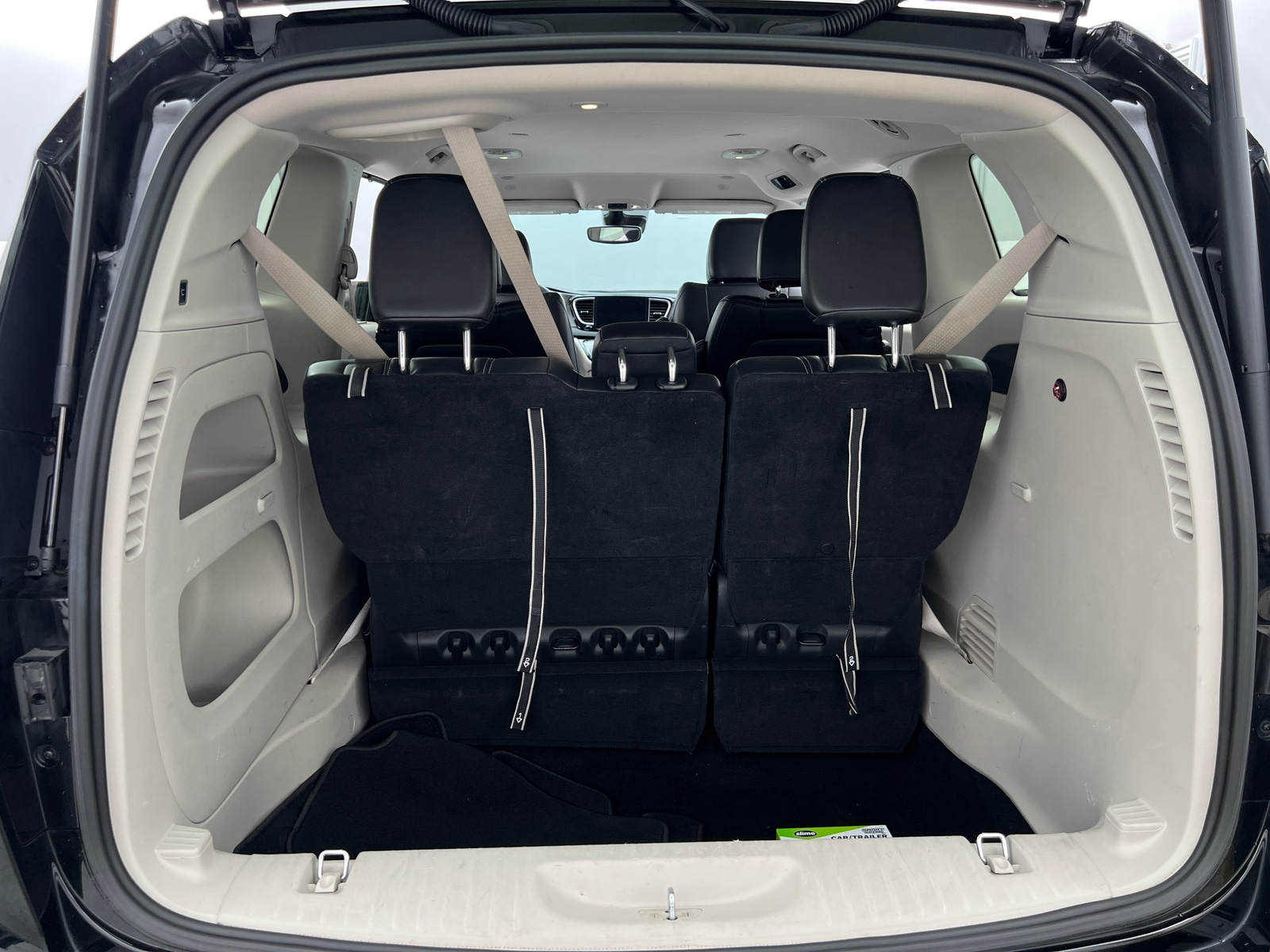 Thumbnail: 2024 Chrysler Pacifica - 7